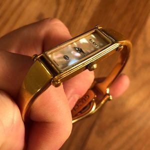 Gucci Horsebit Bangle Watch